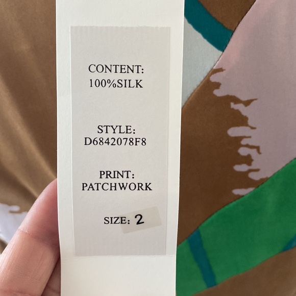 DIANE VONFURSTENBERG DRESS⭐️⭐️ - Picture 6 of 9